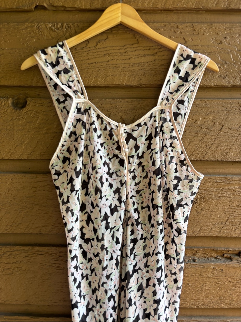 Prima Donna Floral Print Sleeveless Camisole in Black and Light Pink